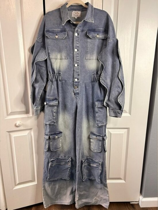 cutely covered Pants - Cutely Covered Women's Denim Button Up Pocket Cargo‎ Jumpsuit Blue Size M